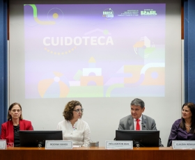 Assinatura de Inauguração da Cuidoteca da UnB. 23/02/2026 Foto: Anastácia Vaz/Secom UnB